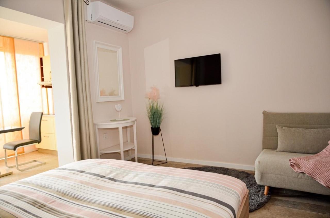 Family Friendly Apartments With A Swimming Pool Povljana, Pag - 244 Δωμάτιο φωτογραφία